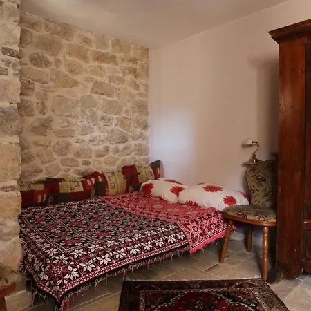 Il Castelluccio * Lecce nei Marsi