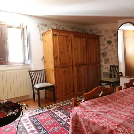 Il Castelluccio Lecce nei Marsi