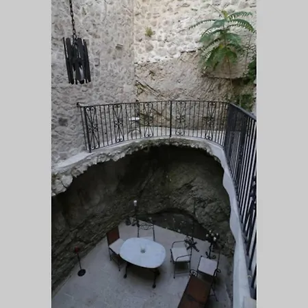 Il Castelluccio Lecce nei Marsi