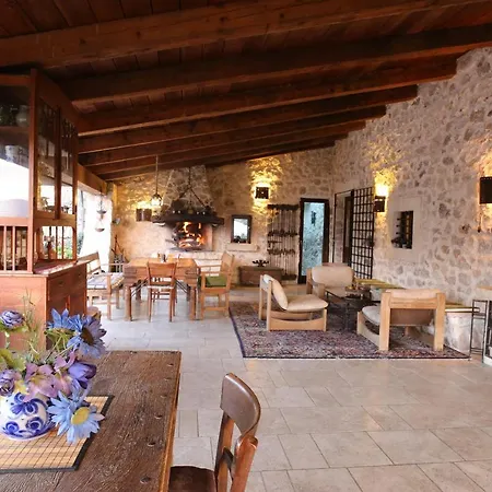 Il Castelluccio * Lecce nei Marsi